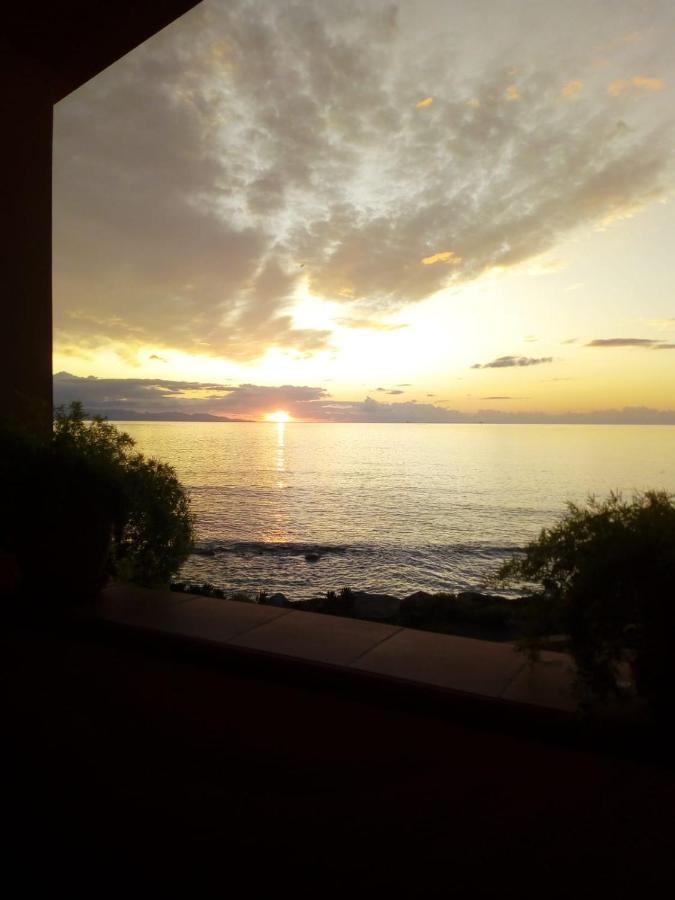 Вілла Casa Bon' Aria Fronte Mare Sud Sardegna La Maddalena  Екстер'єр фото